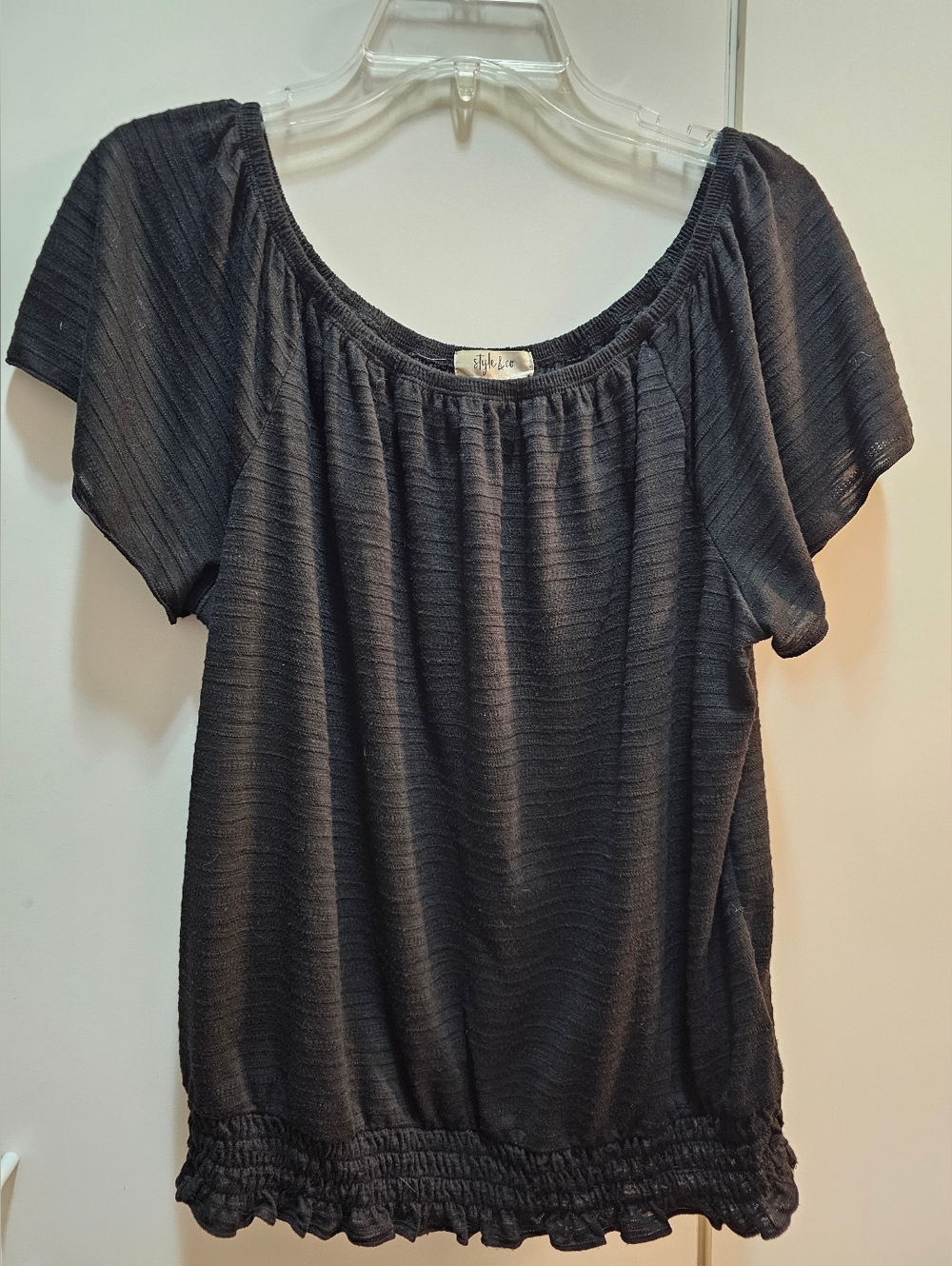 Style & Co Women’s Scoop Neck Short Sleeve Top in Black
